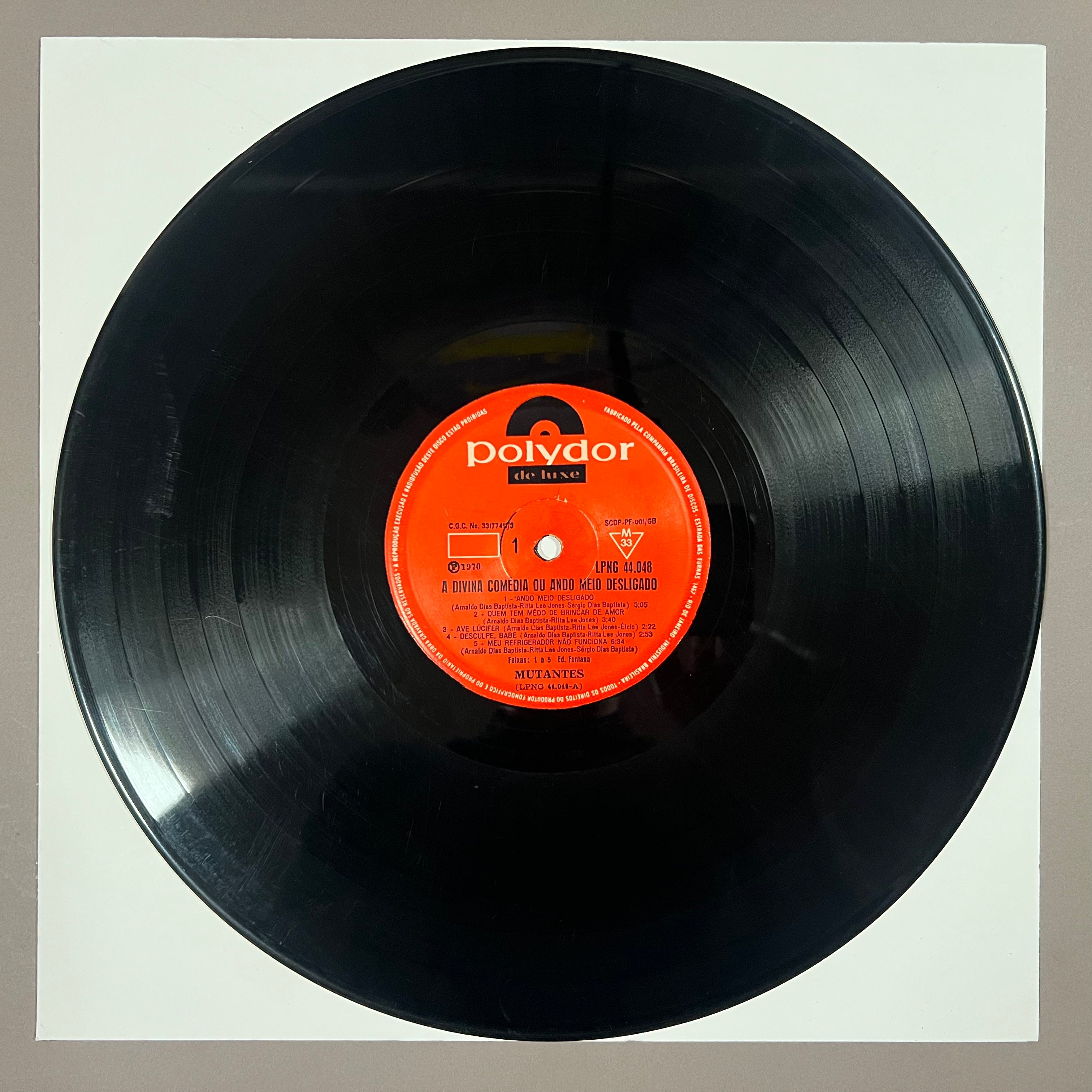 Mutantes – A Divina Comédia Ou Ando Meio Desligado