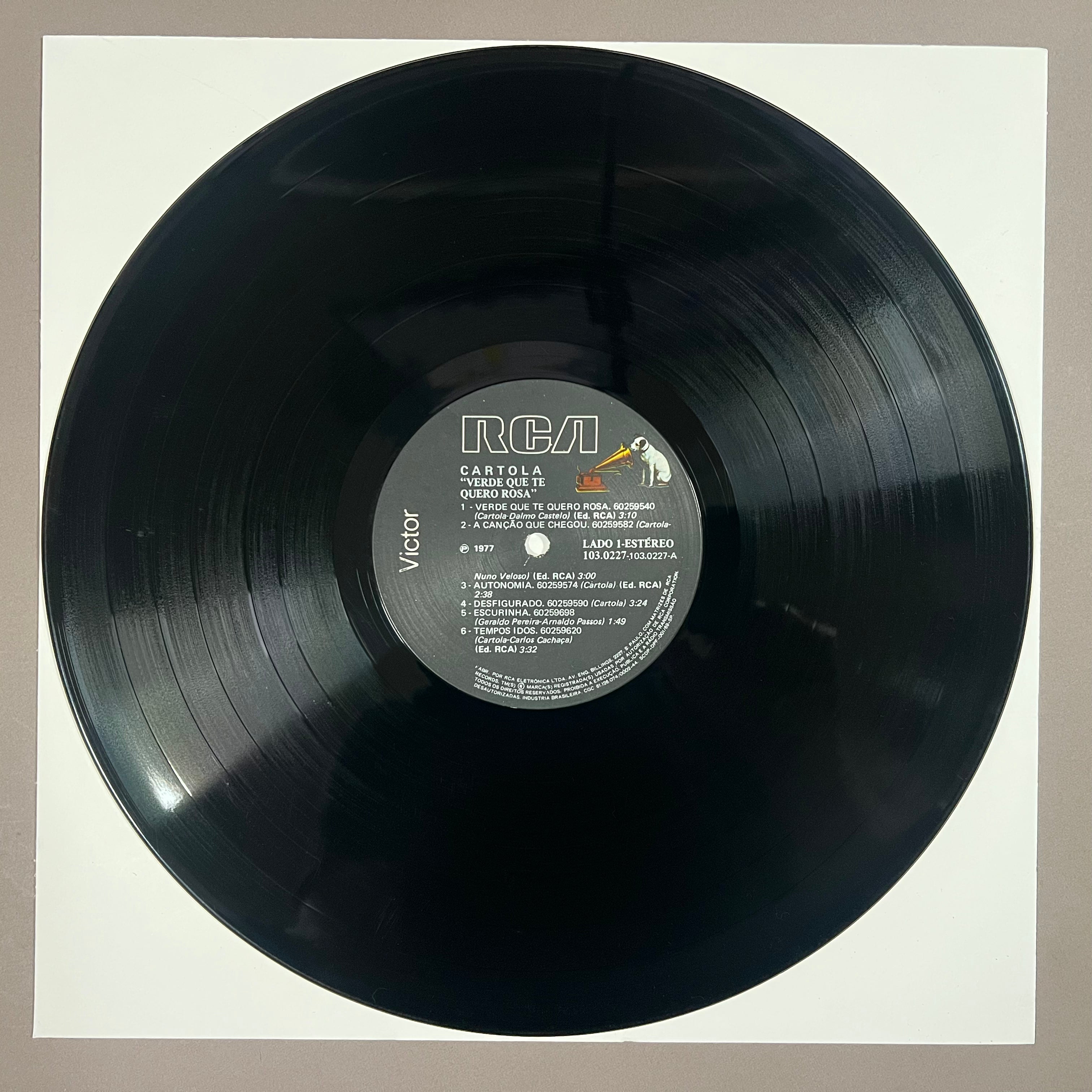 Cartola – Verde Que Te Quero Rosa